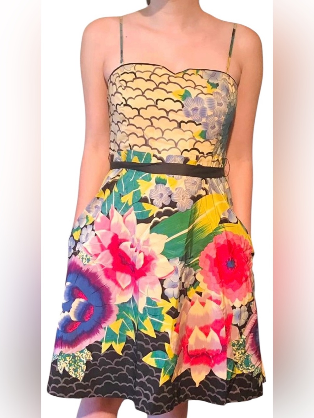 Moulinette Soeurs Painted Lotus Dress in
Silk Blend Floral Print 6